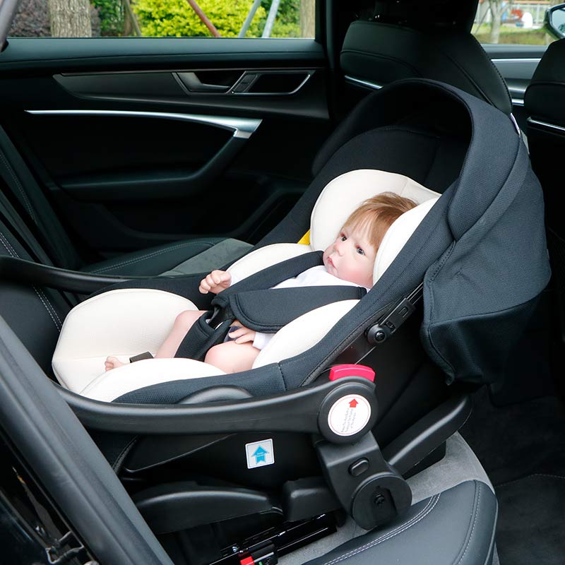 Sianldcone Infant car seat with baby in car, safety first