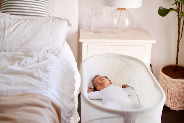 Can infants sleep with blankets,and is it safe?