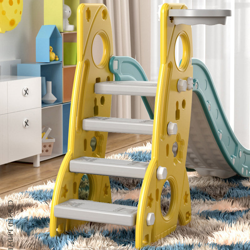 Sianldcone Stairs With Reasonable Spacing and Safe Materials